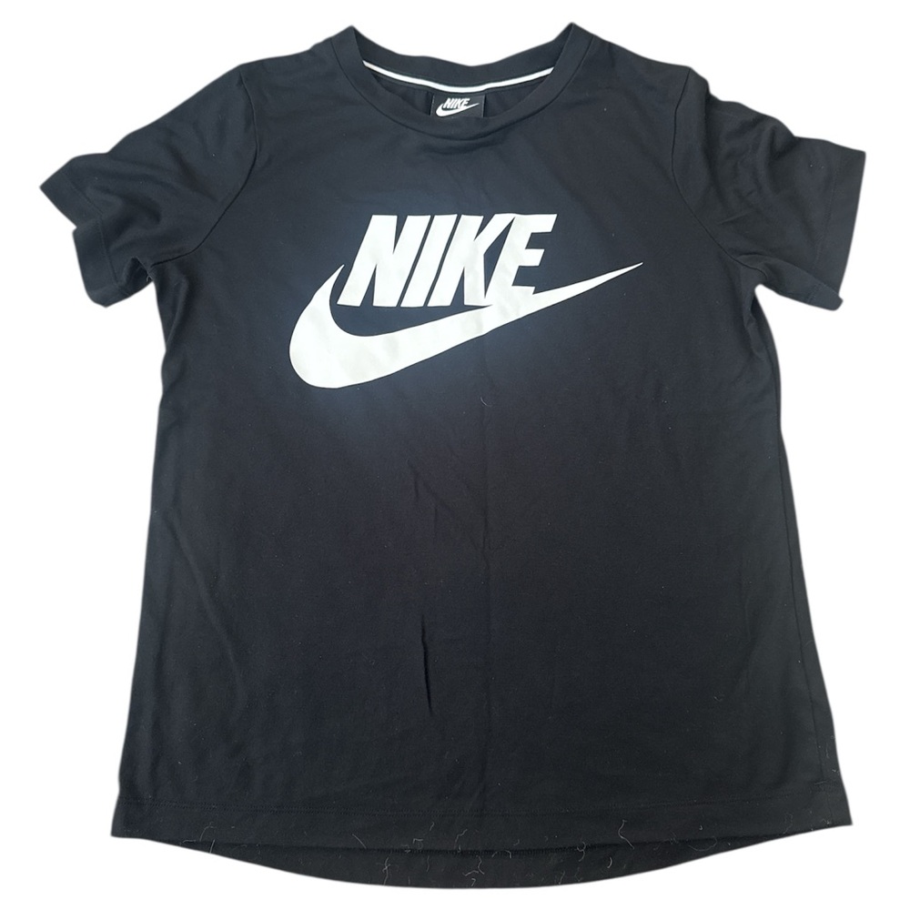 Nike women’s Black Logo Short Sleeve Tee small